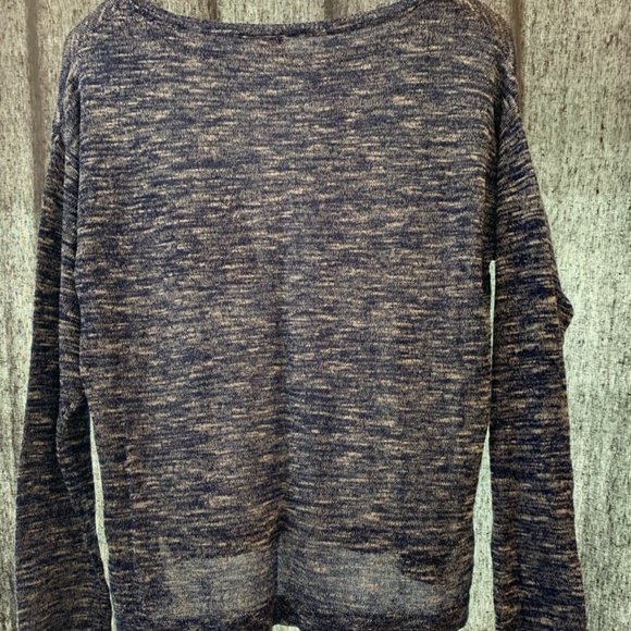 H&M Woven Top (Perfect for FALL) (size S) - Picture 2 of 2